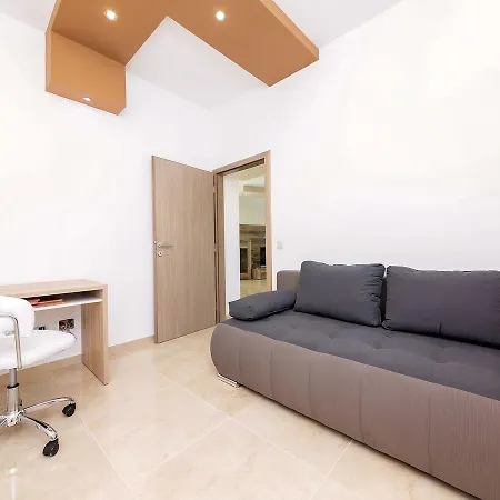 Noa Villa Labinci